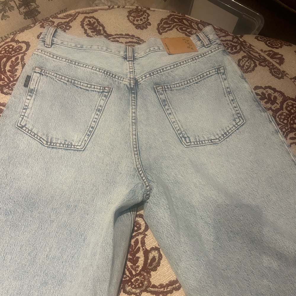 Light wash wide leg denim , Size 29
